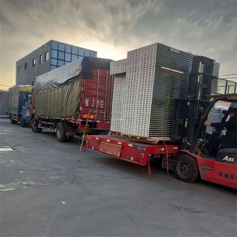 内蒙古锡林郭勒盟二连浩特到荆门物流公司，一站式服务为您的货物保驾护航