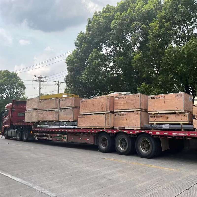 内蒙古锡林郭勒盟二连浩特至新疆五家渠物流专线一站式服务，让货运更高效