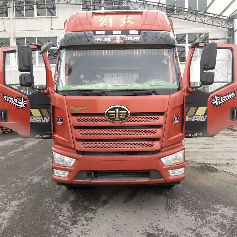 内蒙古锡林郭勒盟二连浩特到新疆塔城托里县物流专线一站式服务，让货运更轻松